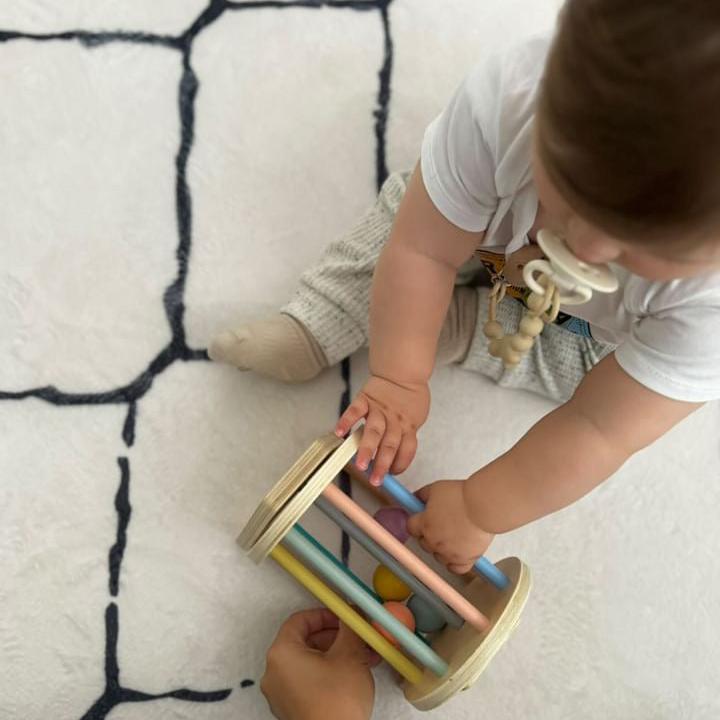 Montessori-Spielzeug für die Sinne