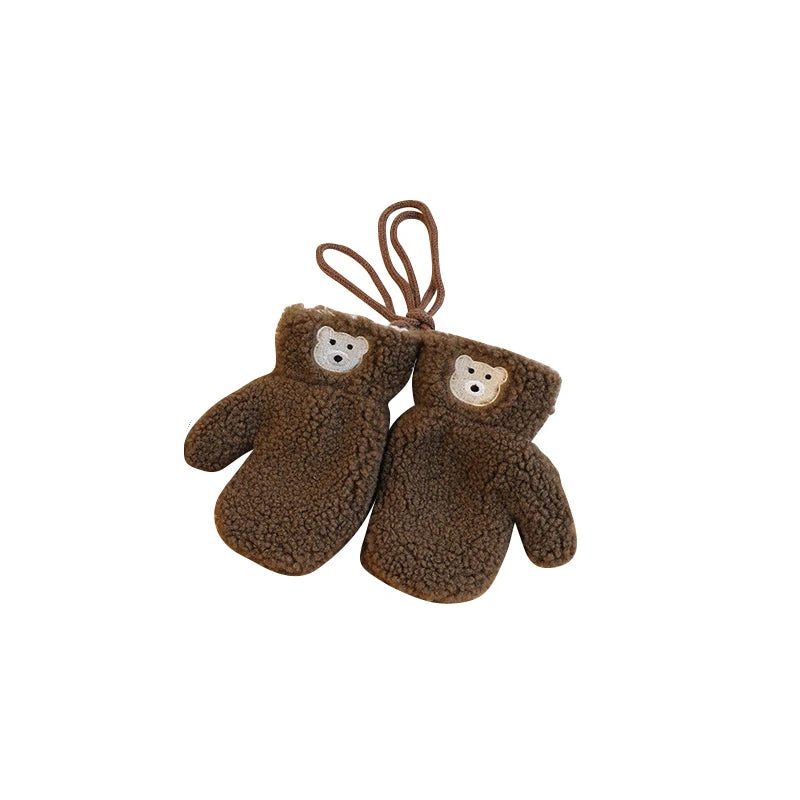 Bäriges Winterset für Babys: Kuschelschal & Handschuhe