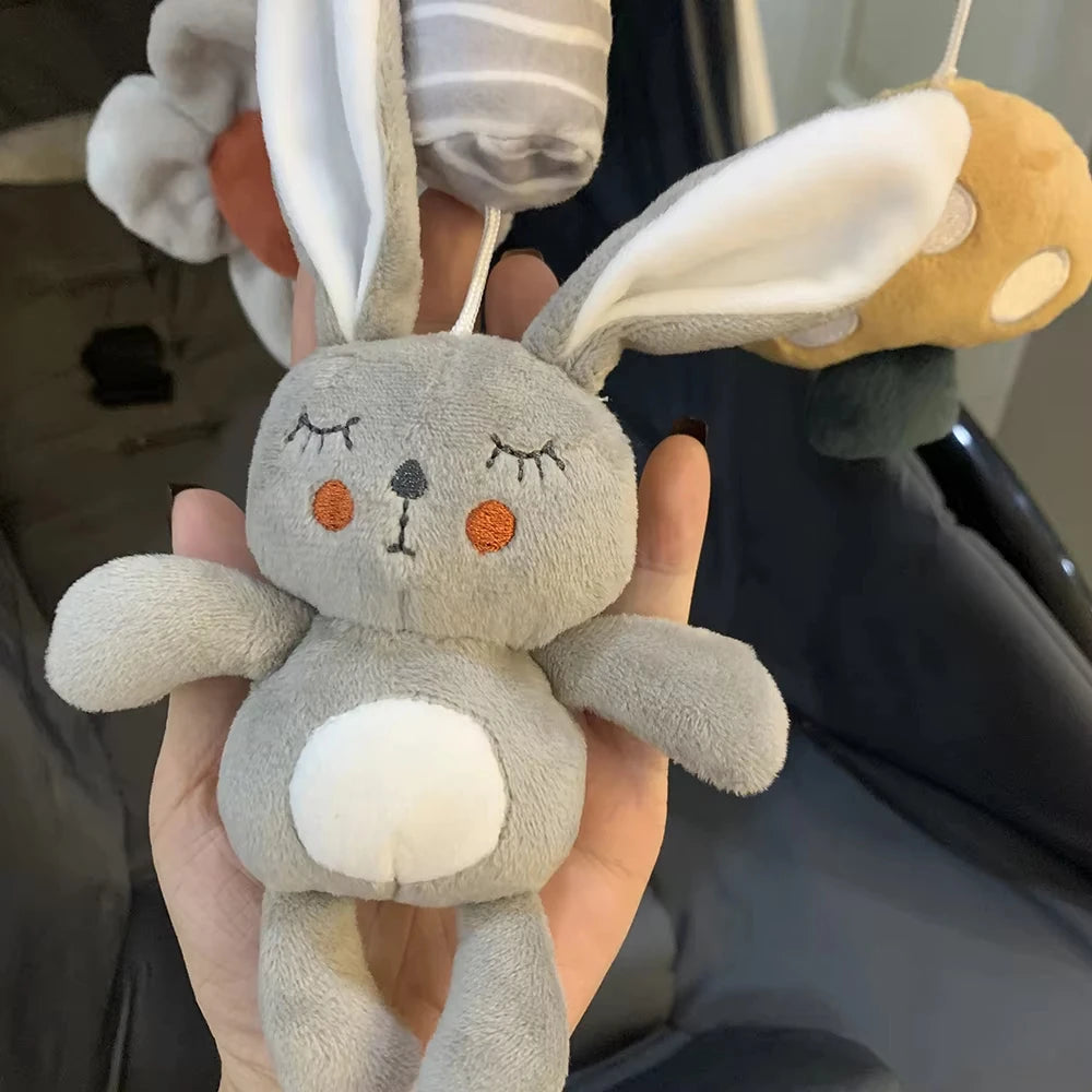 Weiches Babyspielzeug zum Aufhängen